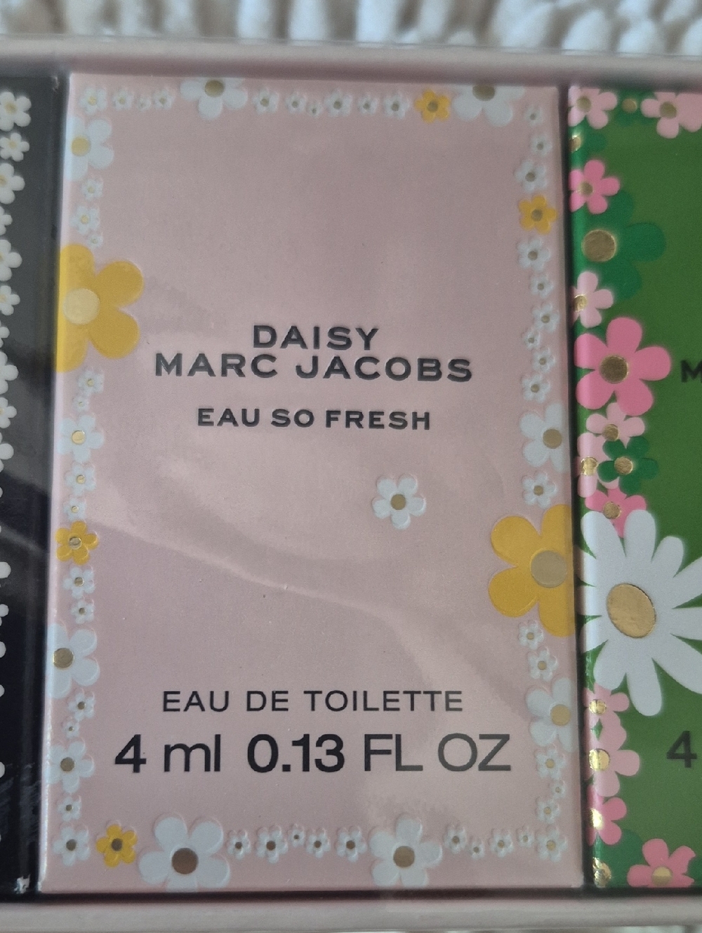 Marc Jacobs Collection Set NIB - Picture 3 of 6
